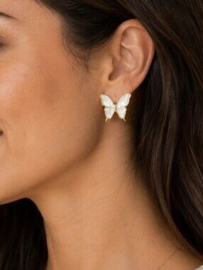 💎Gold Tone White Mother of Pearl Butterfly Stud Earrings Elegant Feminine Gift